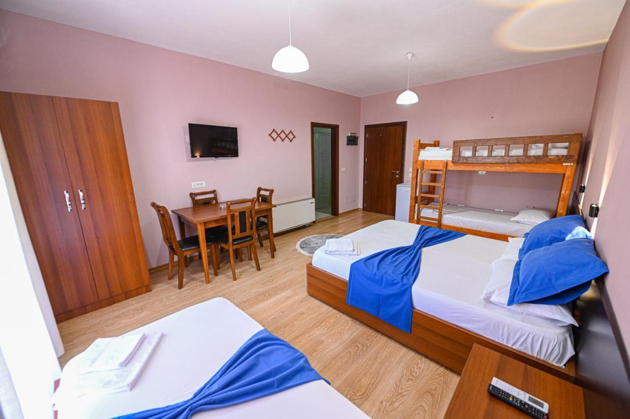 Hotel Epoka Shkodër 外观 照片