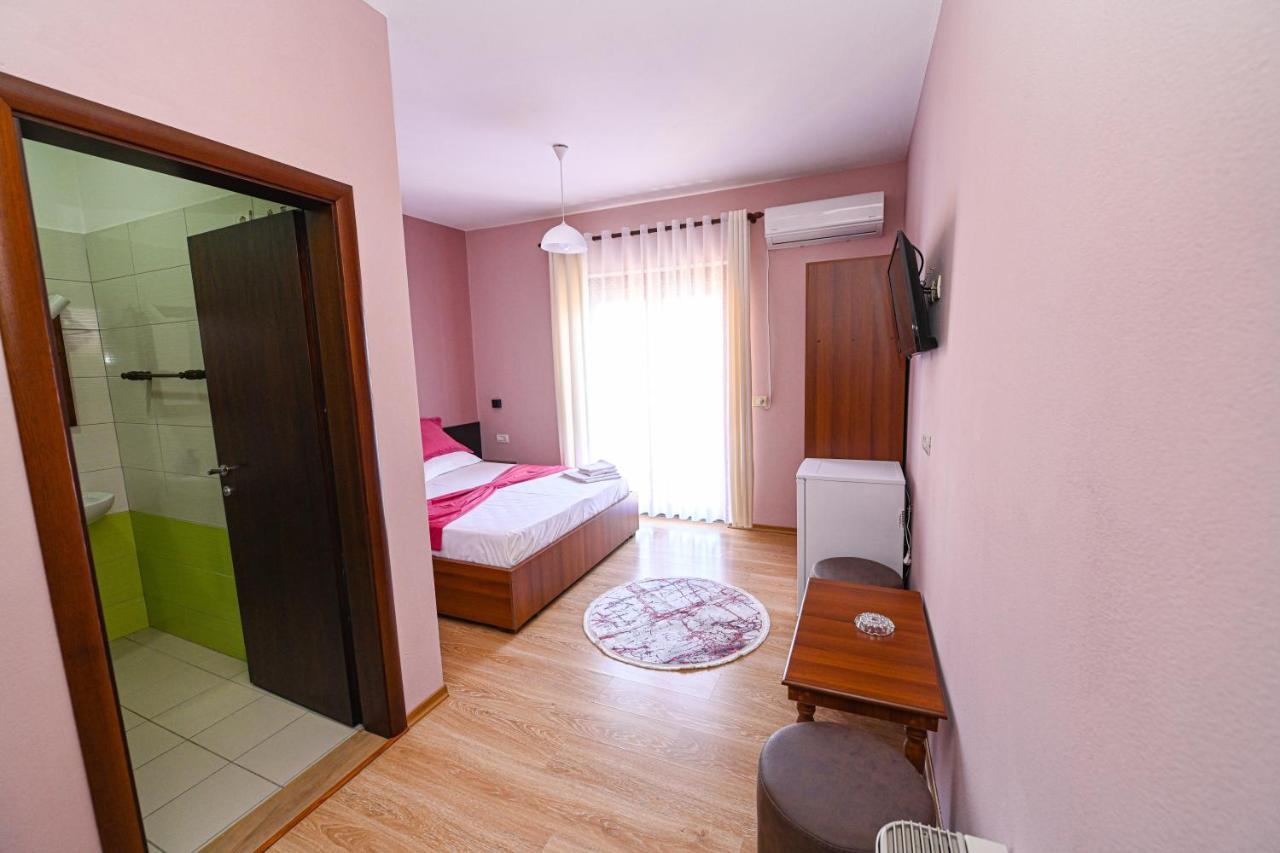 Hotel Epoka Shkodër 外观 照片