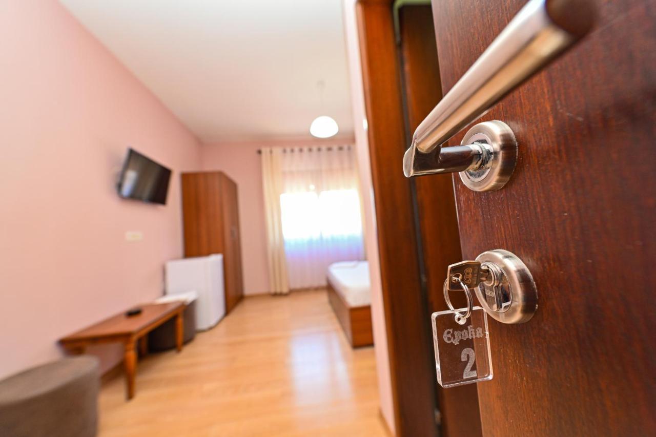 Hotel Epoka Shkodër 外观 照片