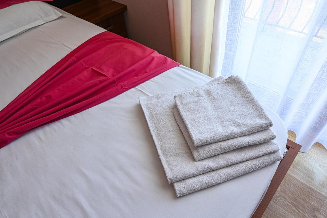 Hotel Epoka Shkodër 外观 照片